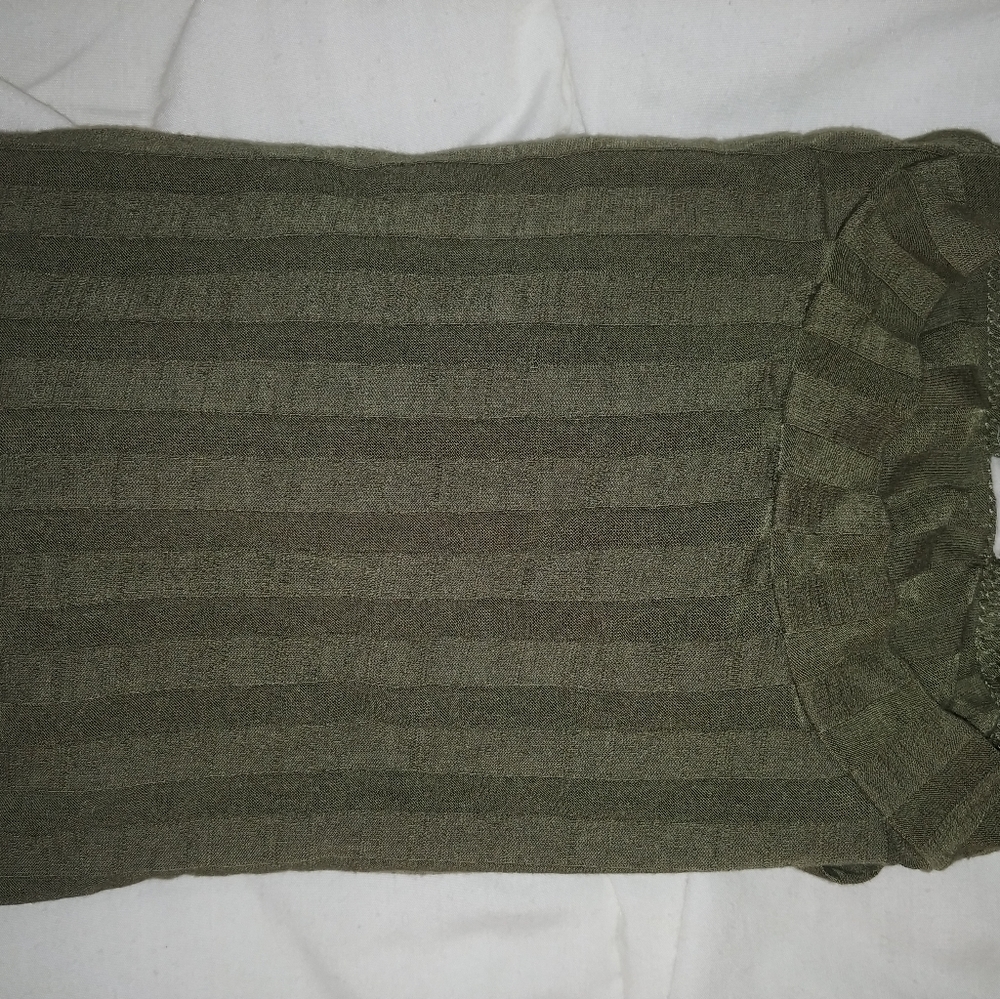 kaki top